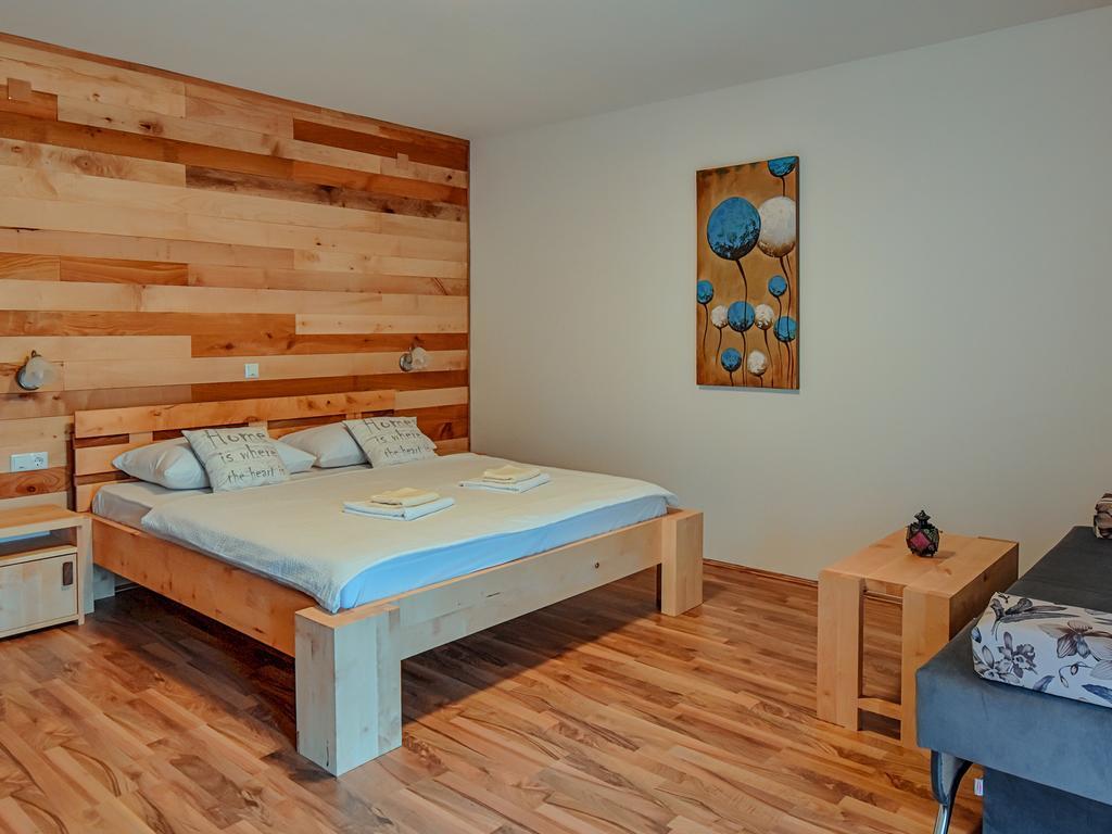 Villa Stone Rakovica Exteriör bild