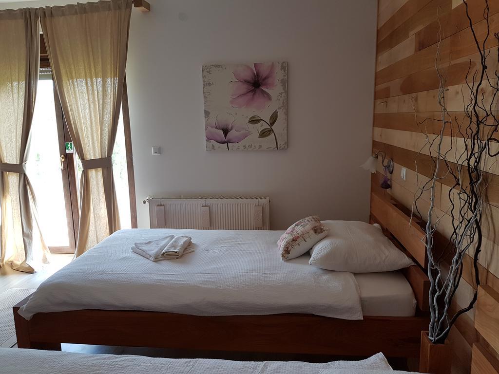 Villa Stone Rakovica Exteriör bild